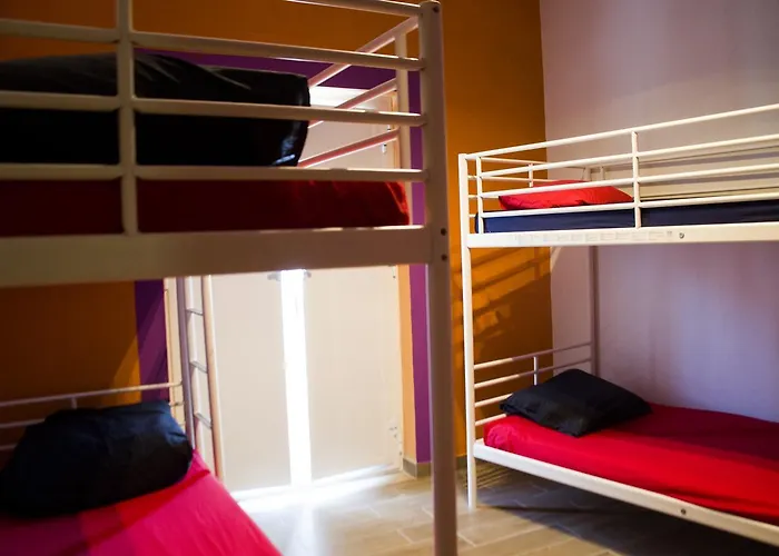 Cloud 9 Hostel